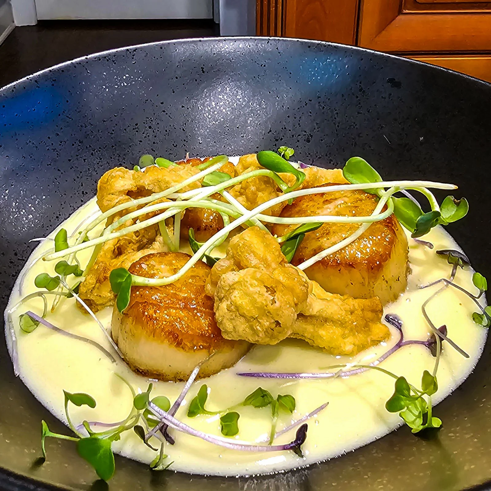 Wild-Caught (U-10) Sea Scallops - Image 3